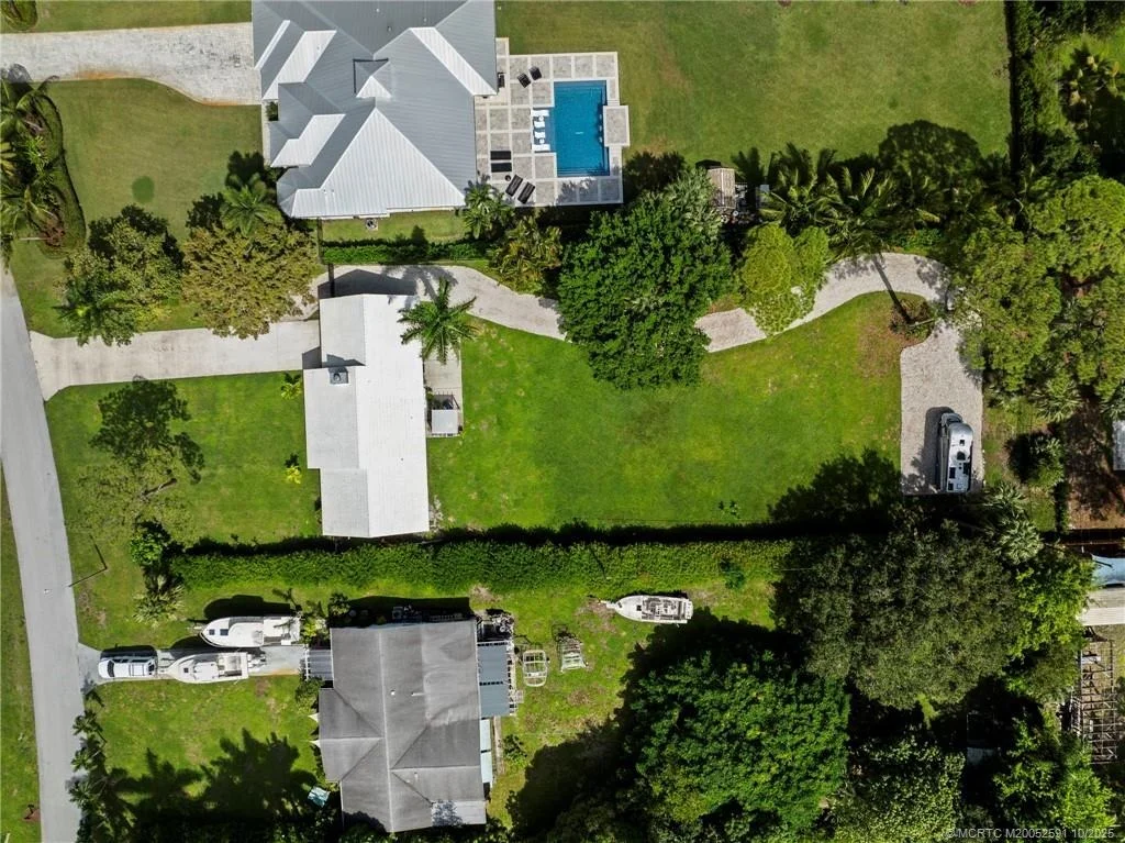 Photo of 1655 NW Fork Road