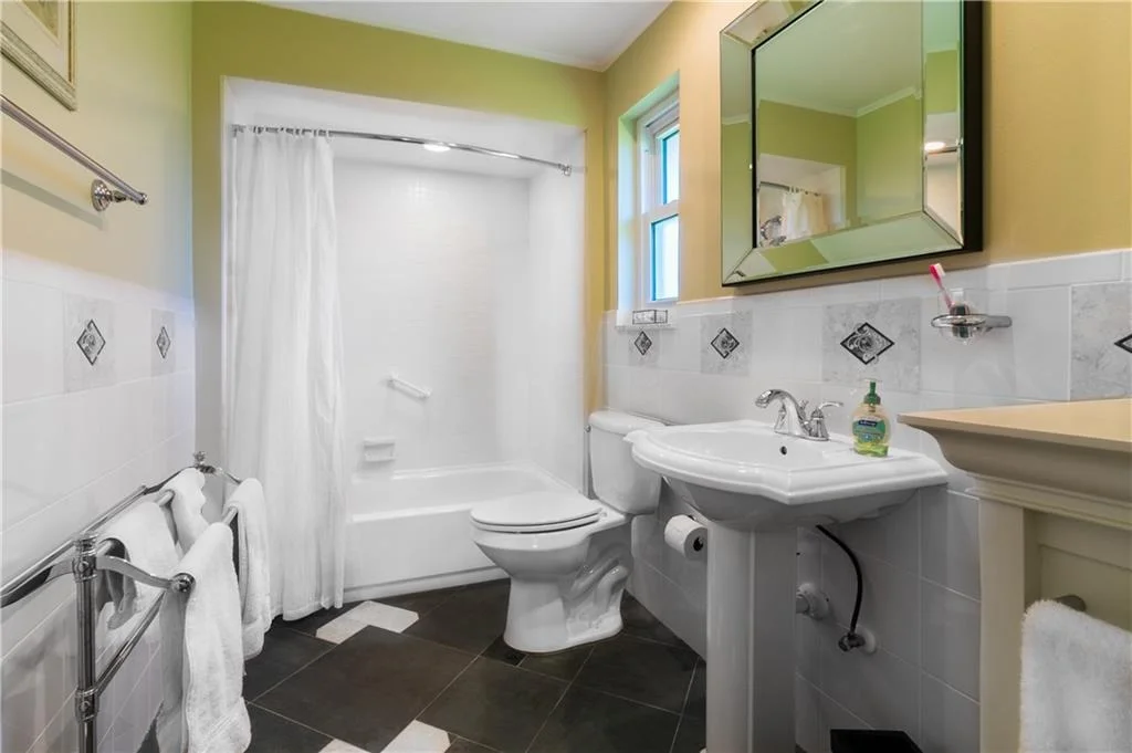 Photo of 2851 SE Fairway West W