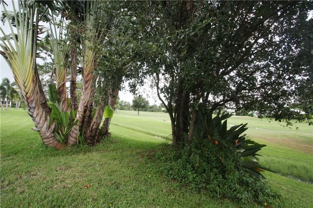 Photo of 4001 SE Fairway W