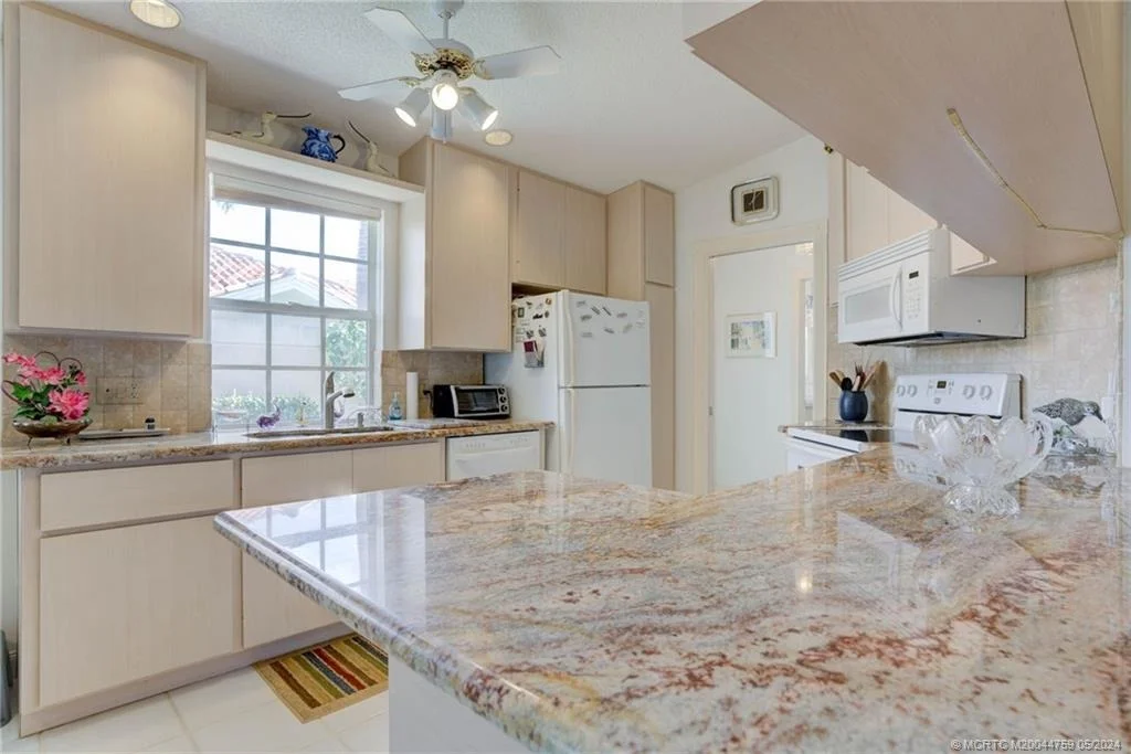 Photo of 8352 SE Double Tree Drive SE