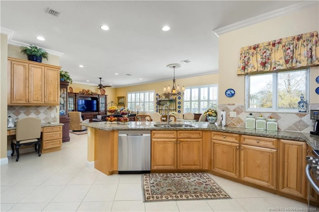 Photo of 331 SE Ethan Terrace