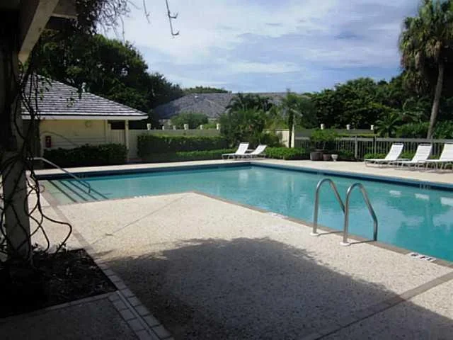Photo of 7018 SE Winged Foot Drive
