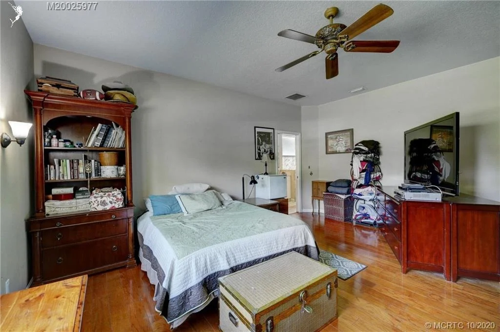 Photo of 1055 SE Salerno Road