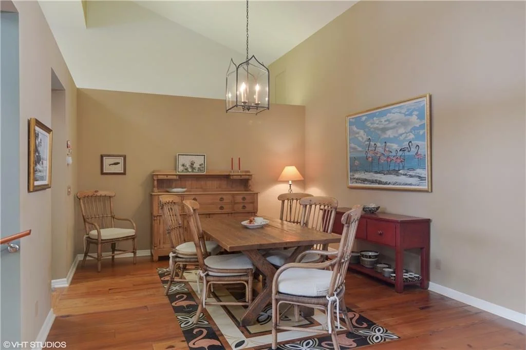Photo of 6919 SE Harbor Circle SE
