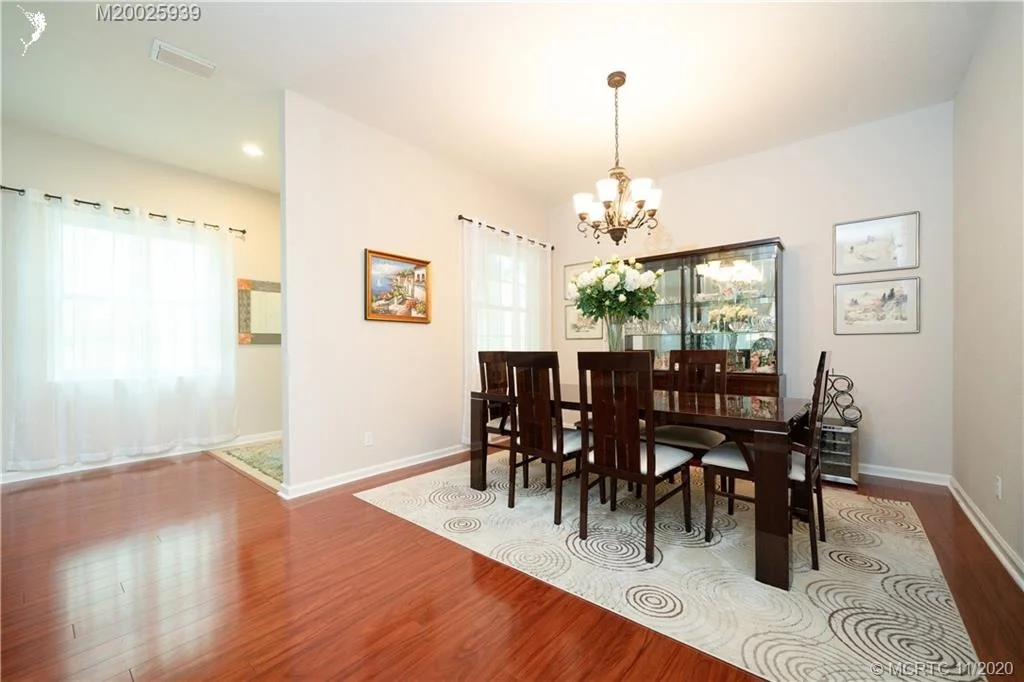 Photo of 1137 SE Fleming Way