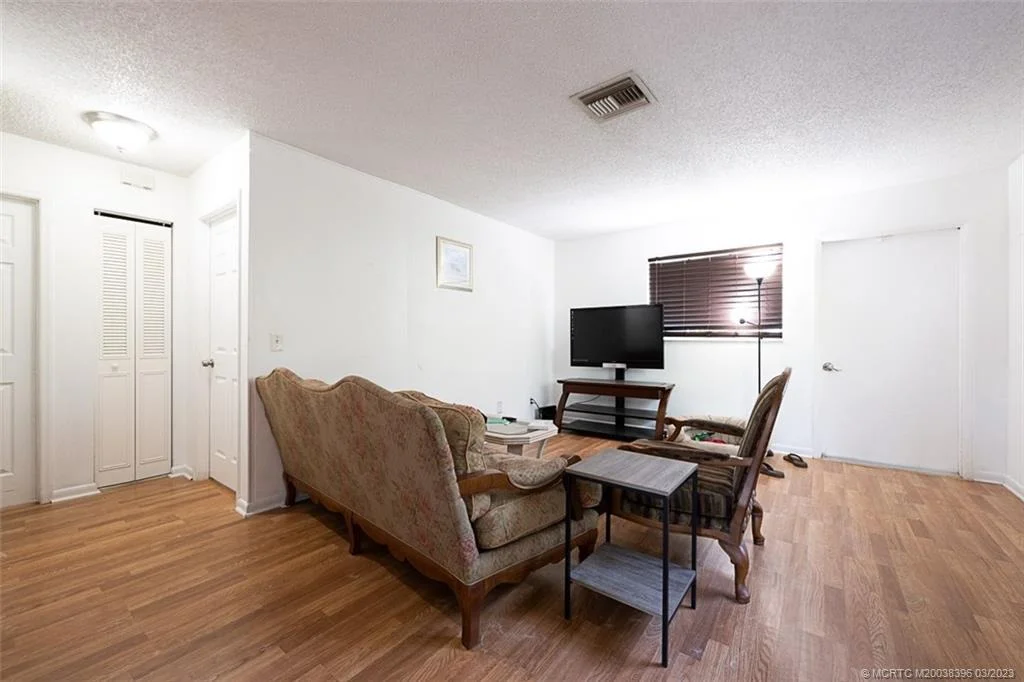 Photo of 6239 SE Lake Circle Drive