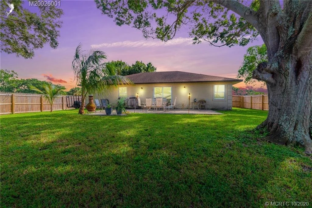 Photo of 903 NW 12th Terrace