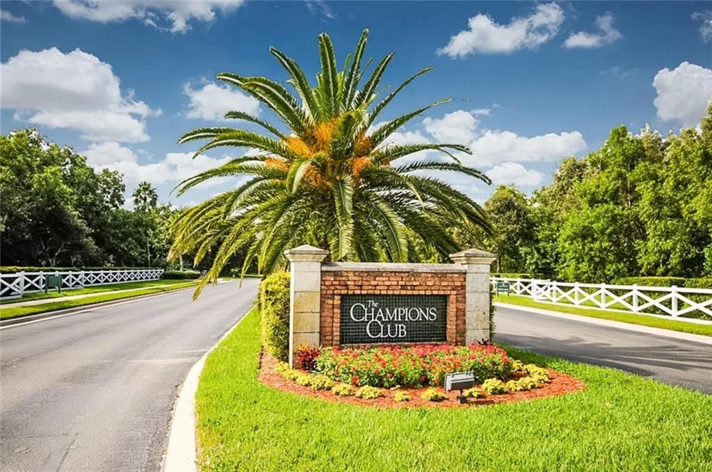 Photo of 3408 SE Fairway Oaks Trail