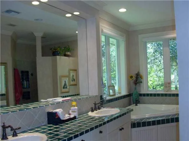 Photo of 2155 SW Locks Road