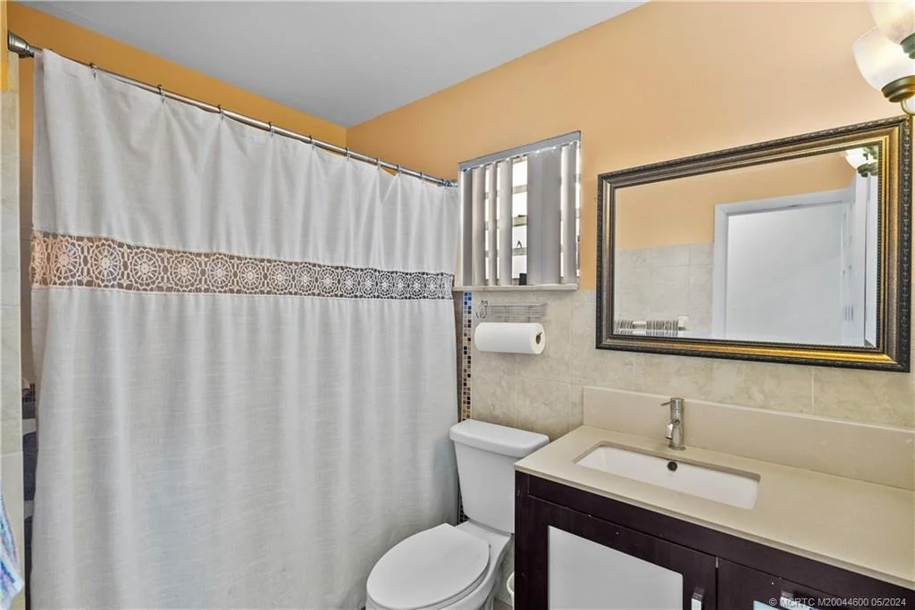 Photo of 301 Lancaster Street