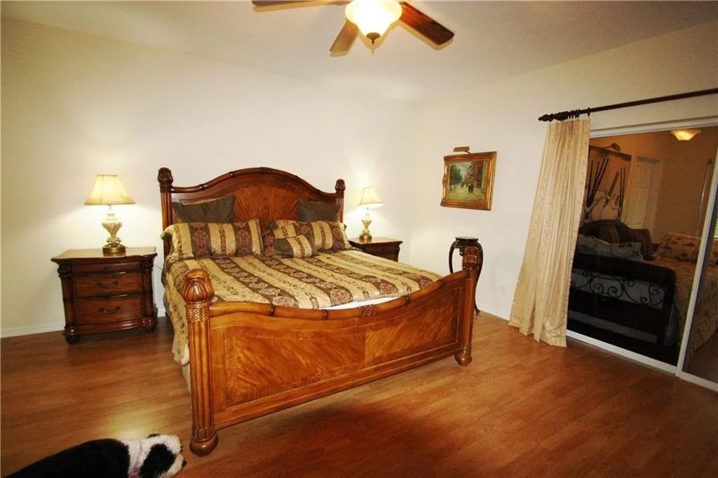 Photo of 3832 SE Fairway W