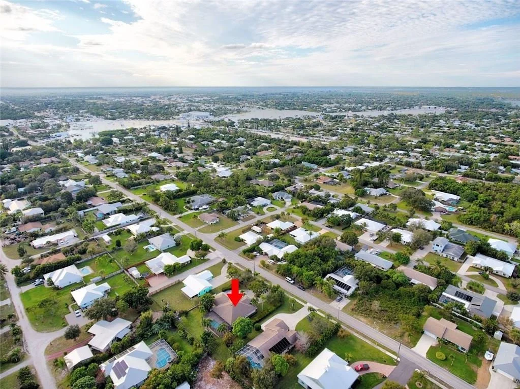 Photo of 5124 SE Horseshoe Point Road