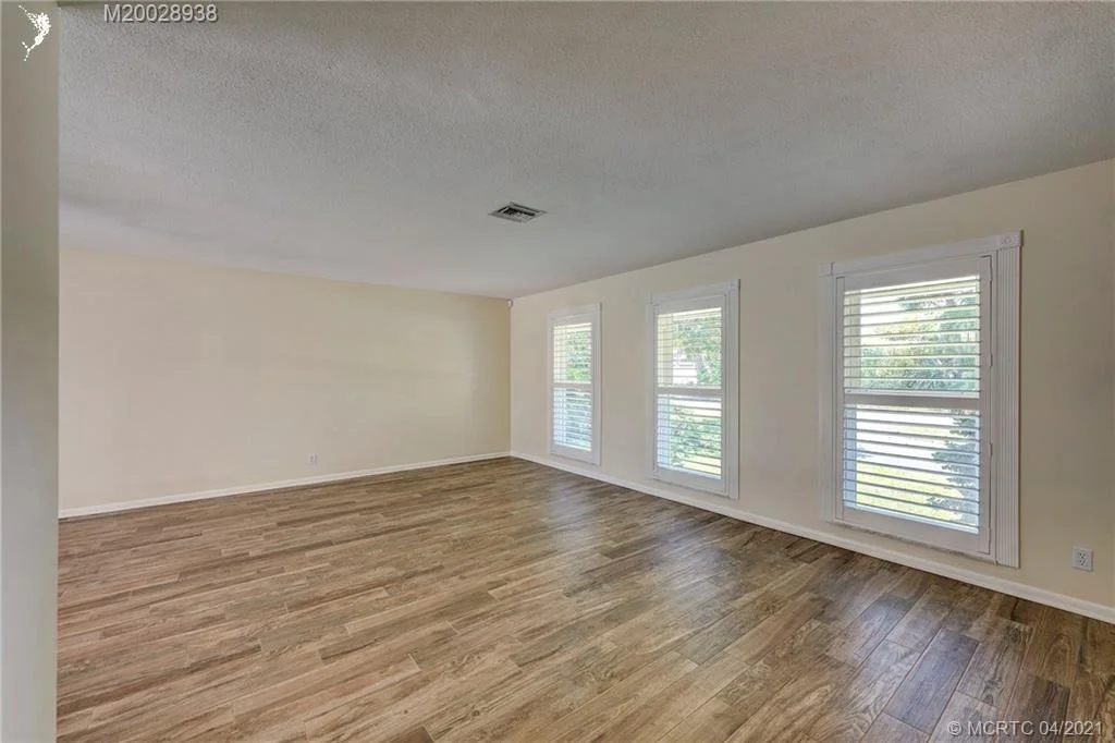 Photo of 8 N River Road
