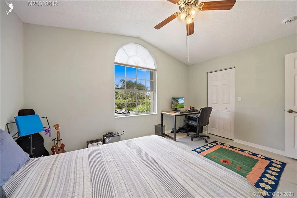 Photo of 4752 SE Mizner Place