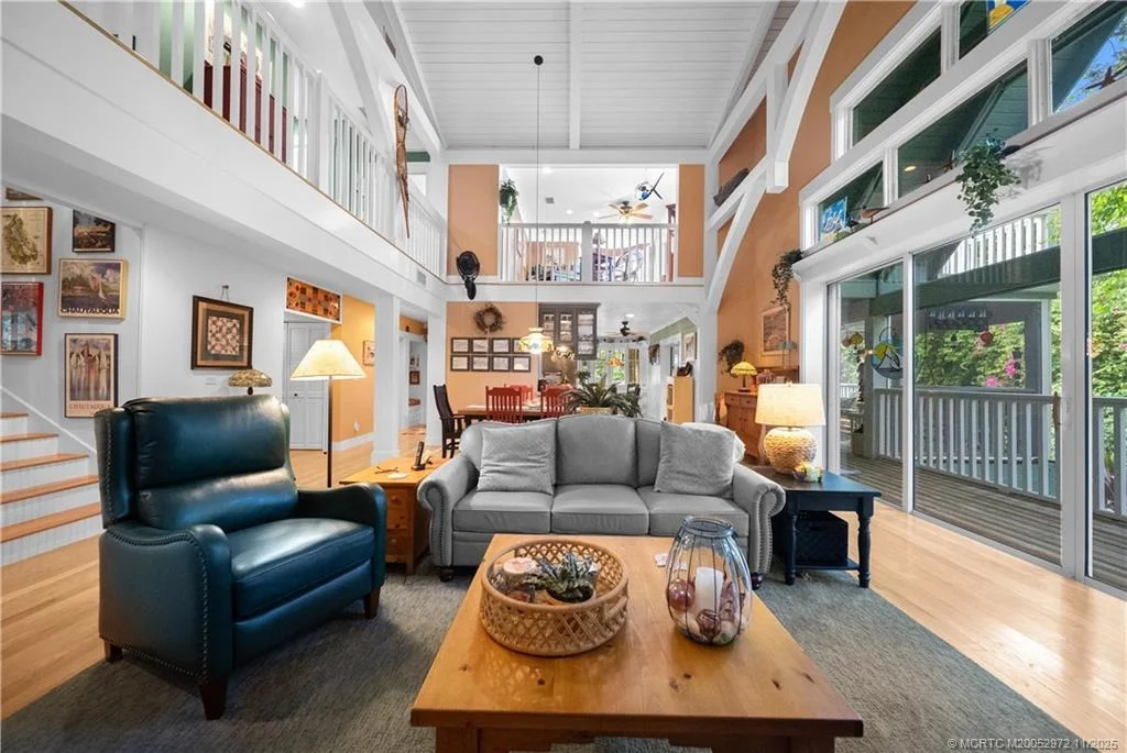 Photo of 12 Oak Hill Way