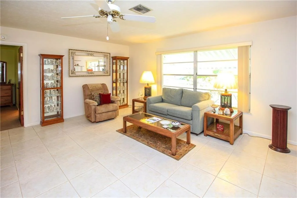 Photo of 5500 SE Paramount Drive