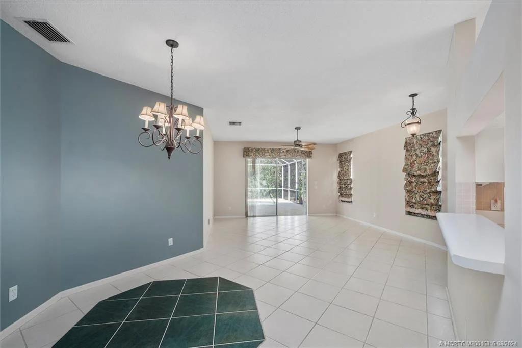 Photo of 7108 SE Twin Oaks Circle