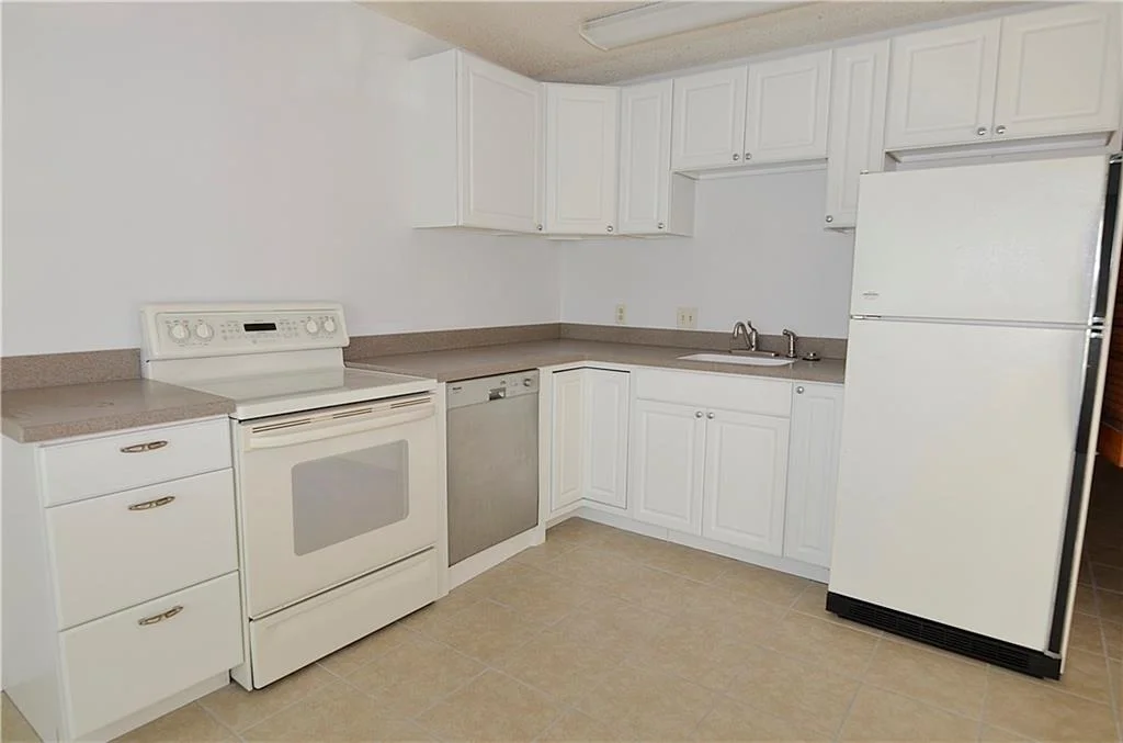 Photo of 5558 SE Avalon Drive