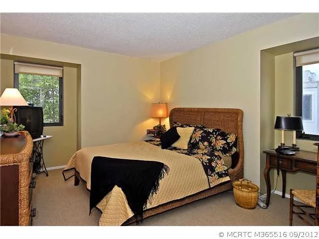 Photo of Unit B21 at 2051 NE Ocean Boulevard