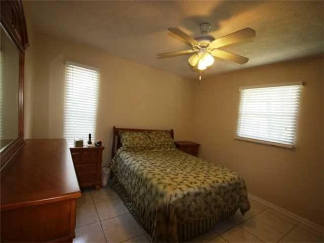 Photo of 5432 SE Nassau Terrace