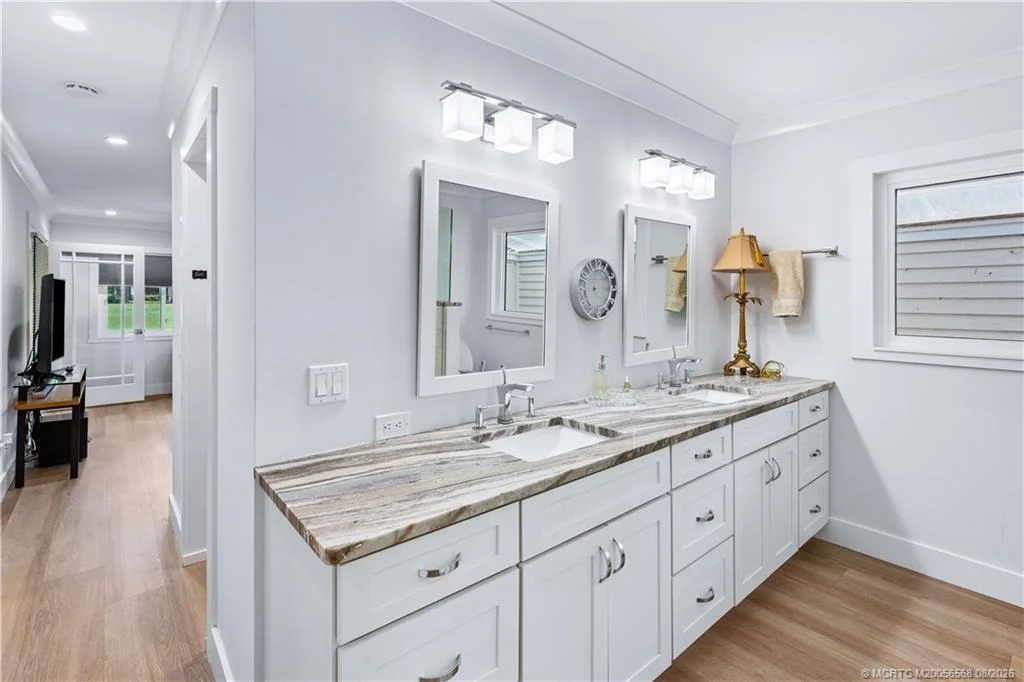 Photo of 5203 SE CLUB Way