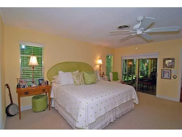 Photo of 6 Delano Lane