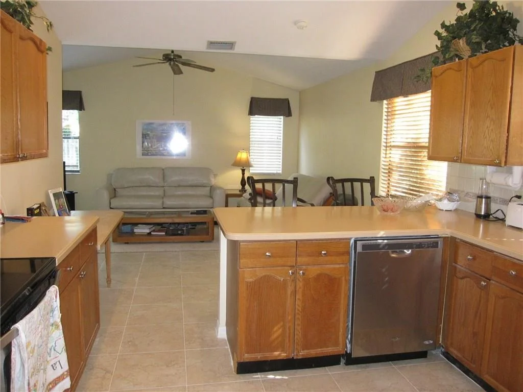 Photo of 2181 NW 20th Avenue