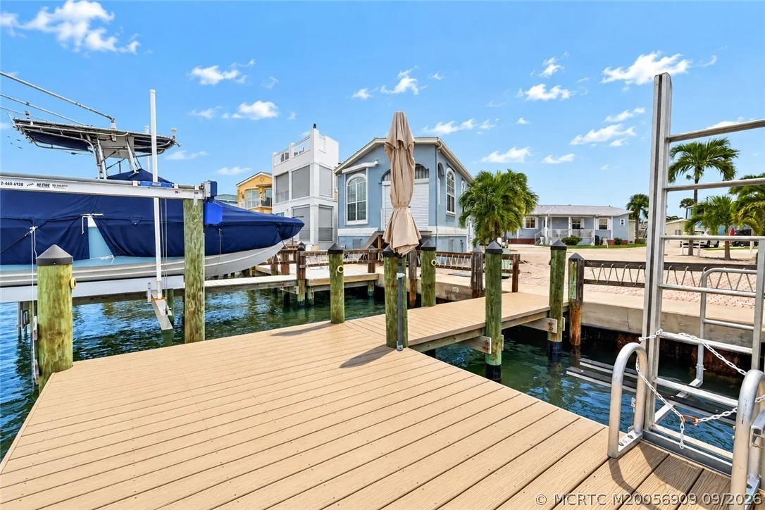 Photo of 47 Nettles Boulevard