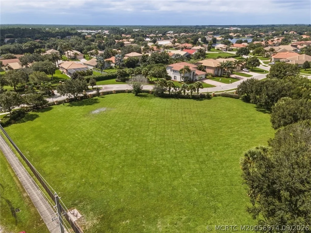 Photo of 1251 SE Illusion Isle Way