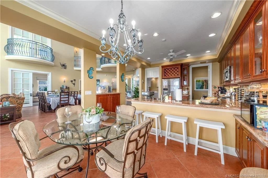 Photo of 4643 NE Ocean Boulevard
