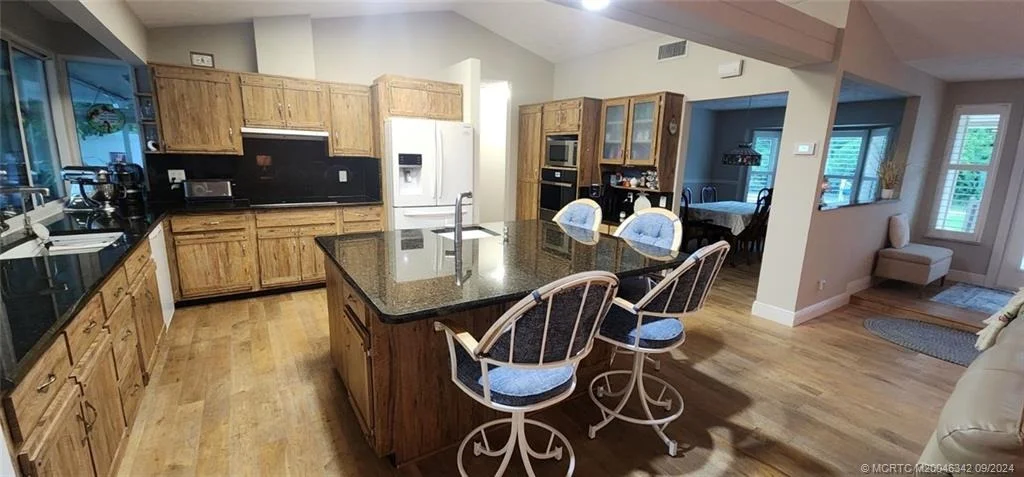 Photo of 4898 SE Major Way