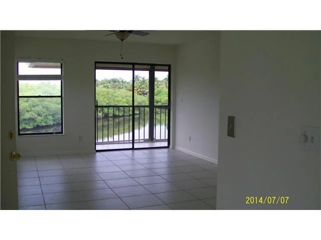 Photo of Unit 606 at 950 S Kanner Highway