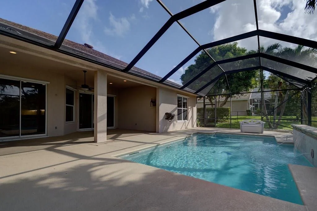 Photo of 5124 SE Horseshoe Point Road