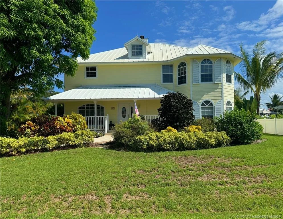 Photo of 4225 SE Centerboard Lane