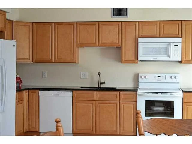 Photo of 1275 NW Pine Ridge Trail