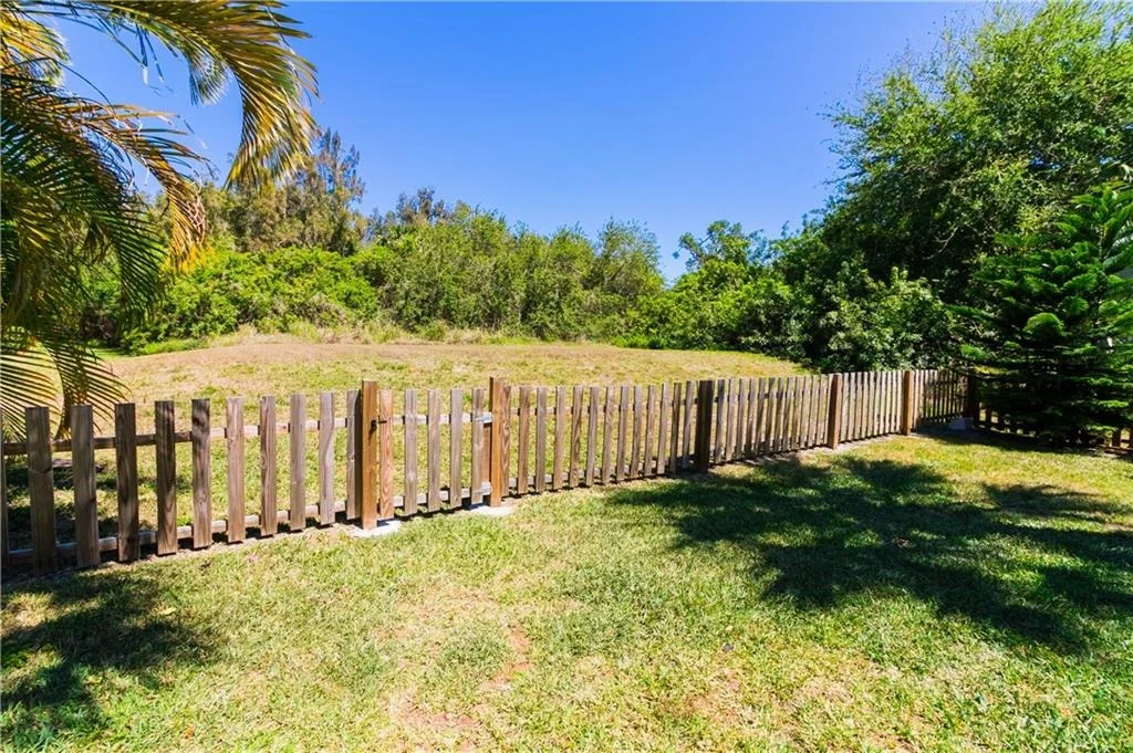 Photo of 704 NW North River Drive