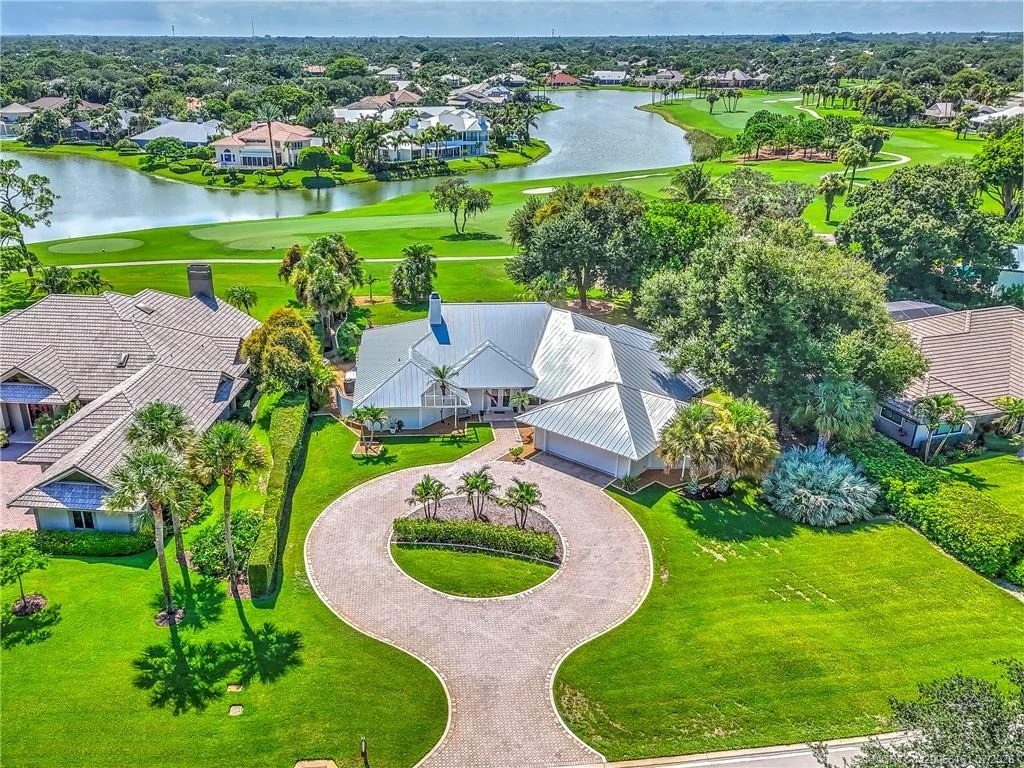 Photo of 6420 SE Winged Foot Drive