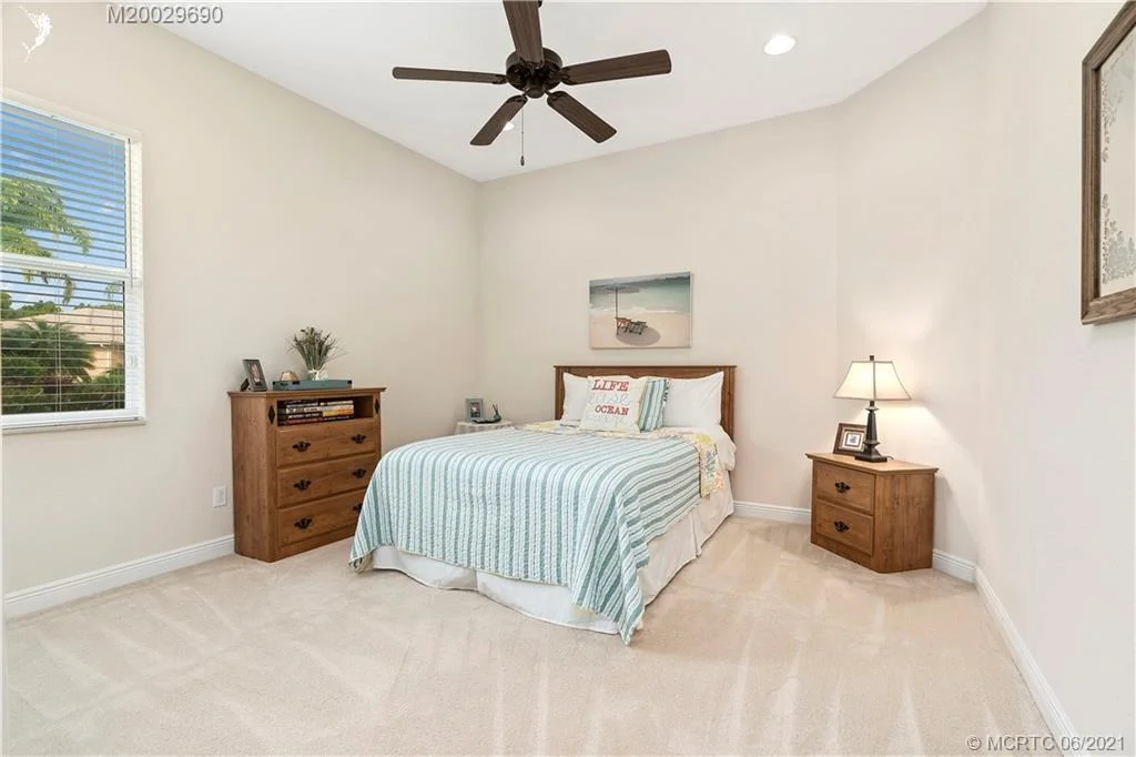 Photo of 7557 SE Laque Circle