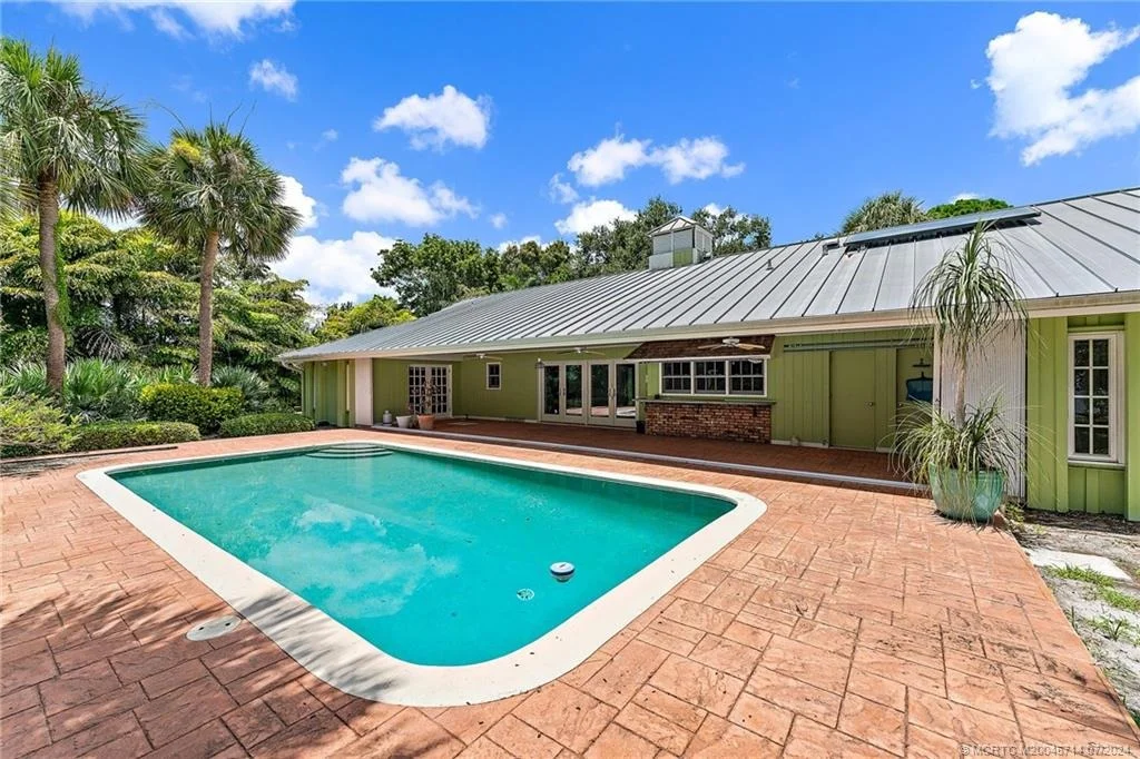 Photo of 1570 NW Fork Road