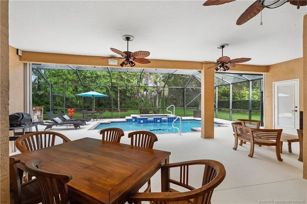 Photo of 2059 SW Panther Trace
