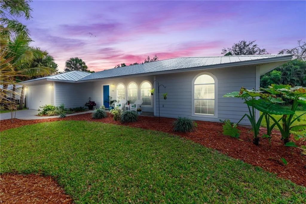 Photo of 542 SW Timber Trail