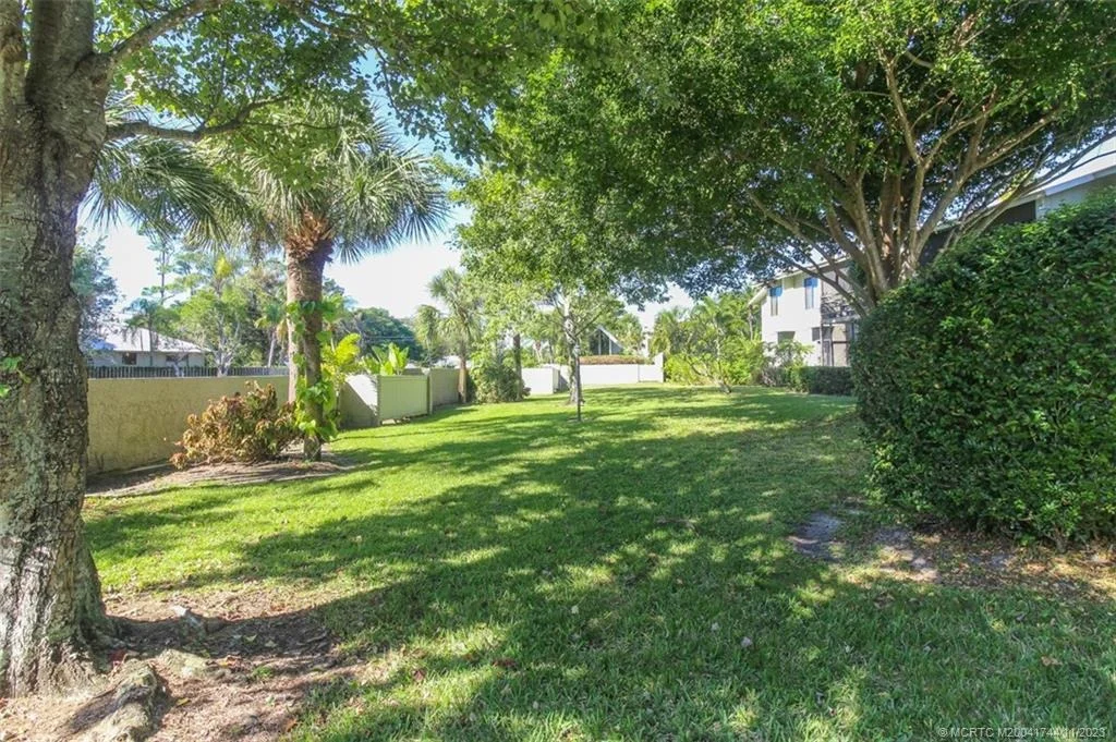 Photo of Unit 21 at 800 NW Fork Road