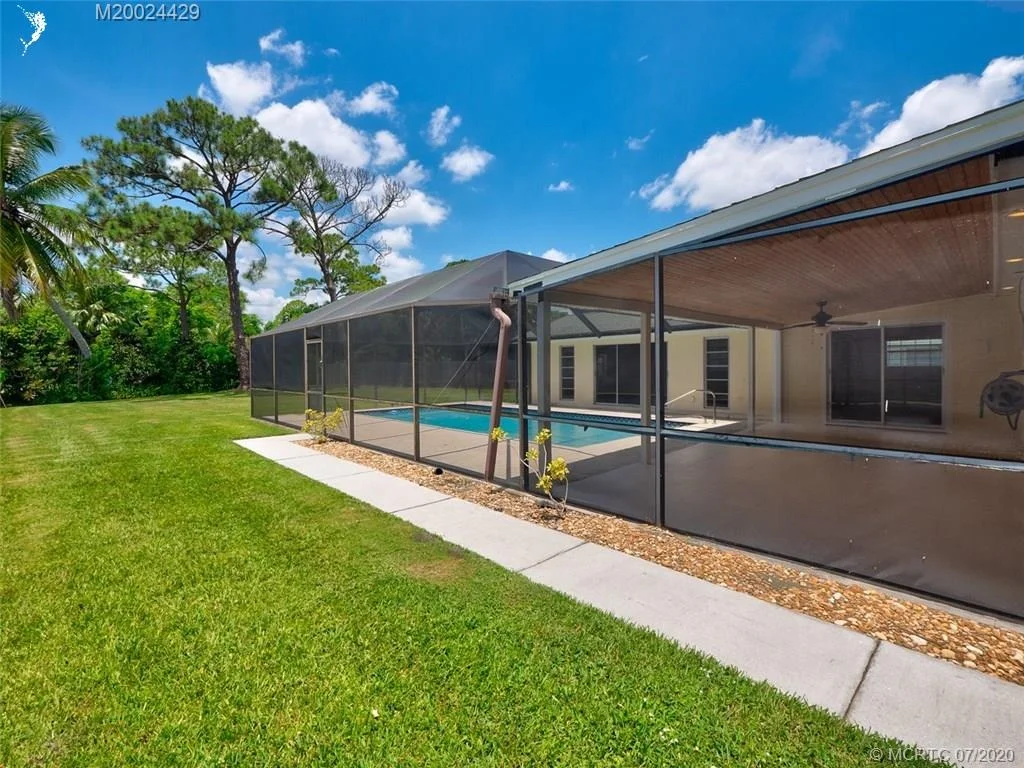 Photo of 1544 NW Spruce Ridge Drive
