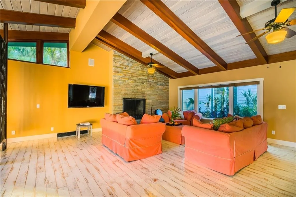 Photo of 1766 NW Harbor Place