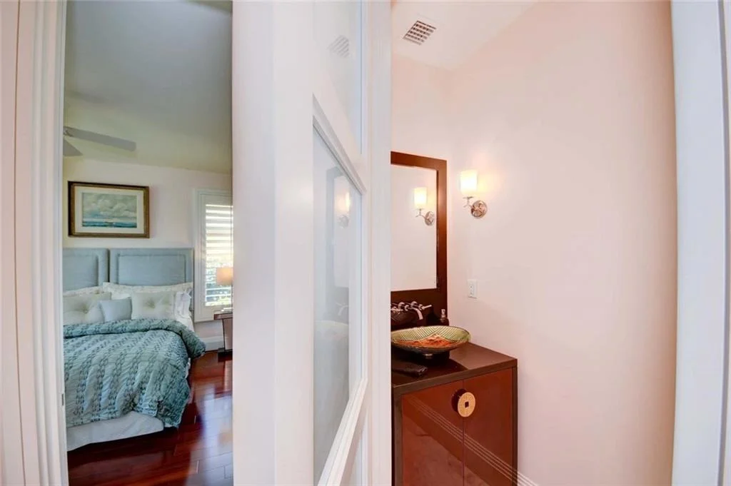 Photo of 3422 SE Cambridge Drive