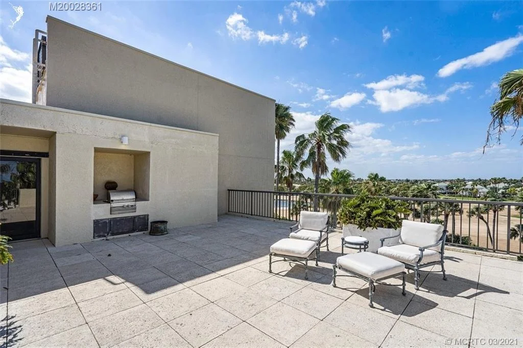 Photo of Unit 1407 at 2802 SE Dune Drive