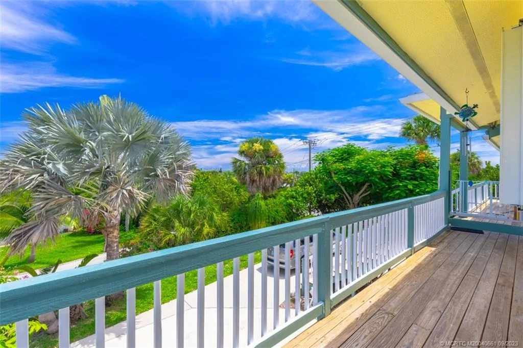 Photo of 1296 NE Oceanview Circle