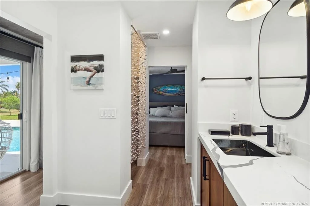 Photo of 1476 NW Pine Lake Drive