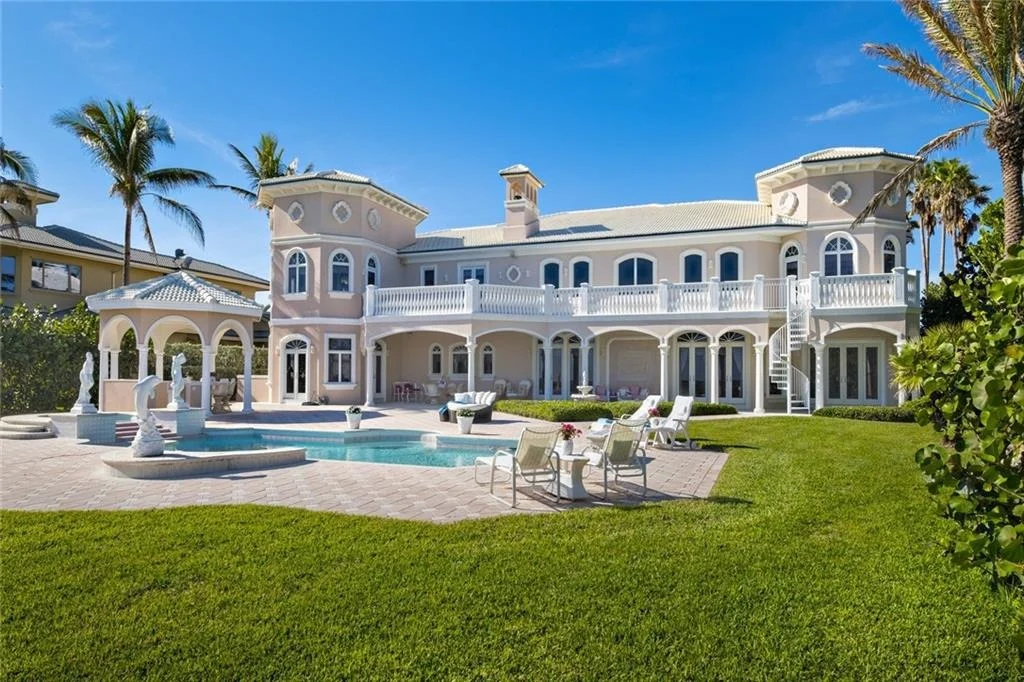 Photo of 2966 SE Dune Drive