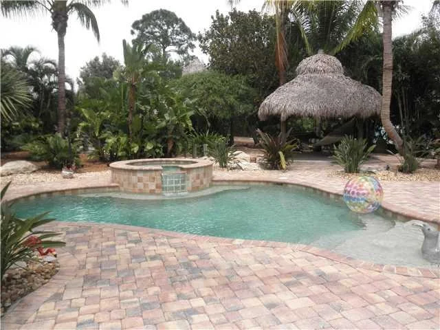 Photo of 3849 SE Quanset Terrace